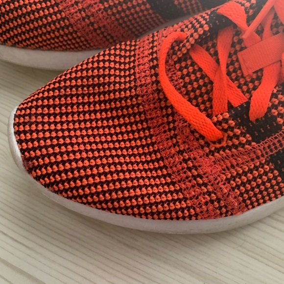 Orange and Black Adidas - Picture 5 of 9